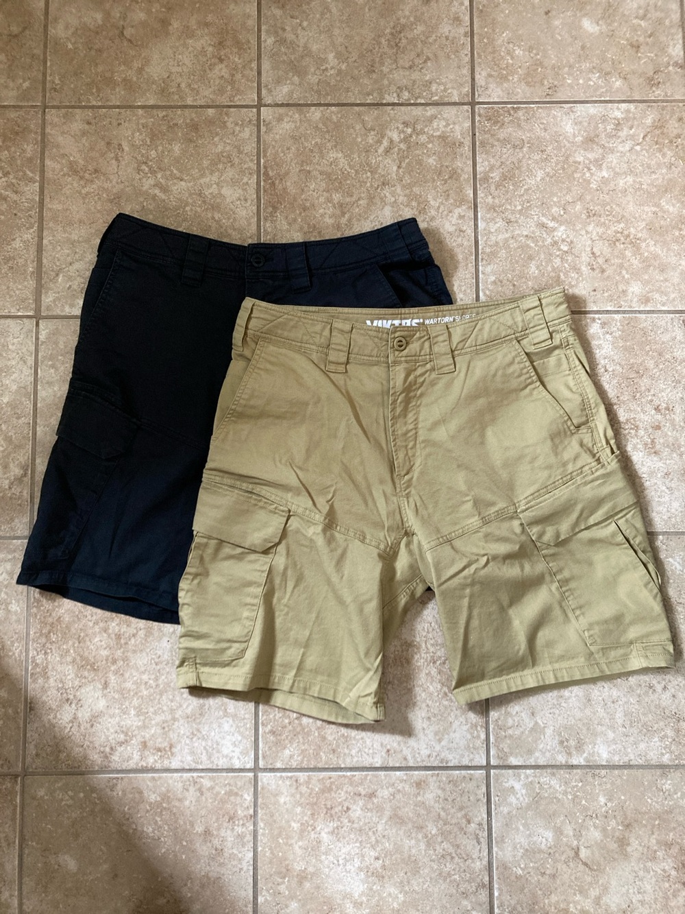 Viktos Wartorn Cargo Shorts Men’s Size 34 (1x Khaki/1x Black-Price For Both)